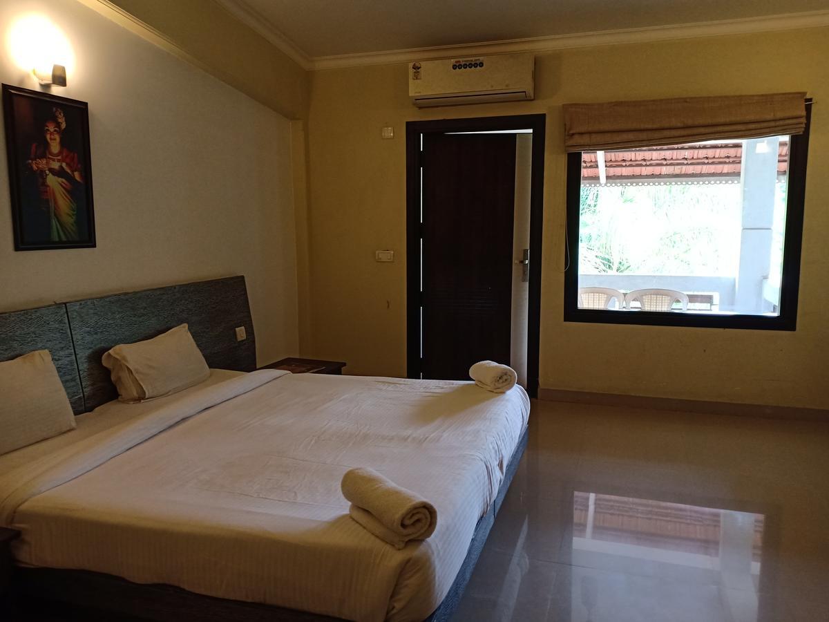 Mystica Resort Lonavala Phòng bức ảnh