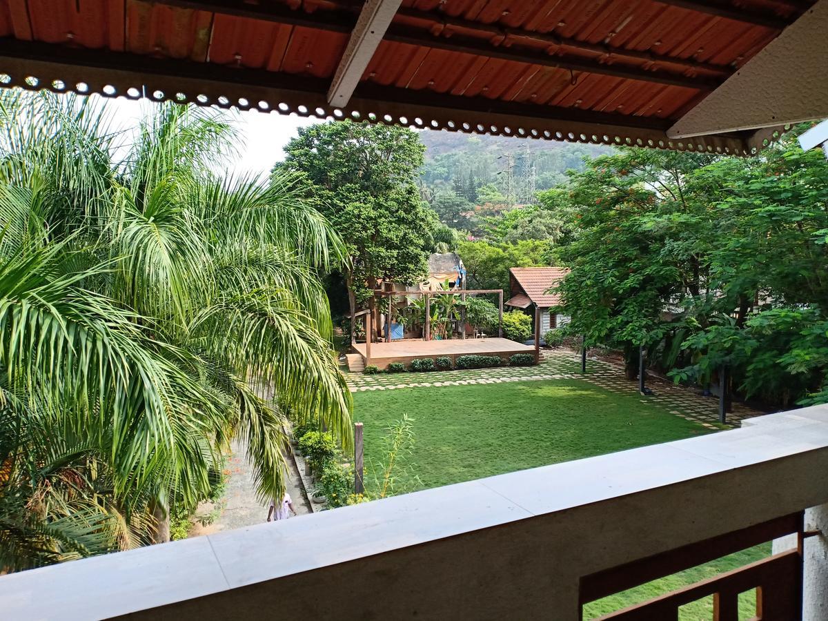 Mystica Resort Lonavala Ngoại thất bức ảnh